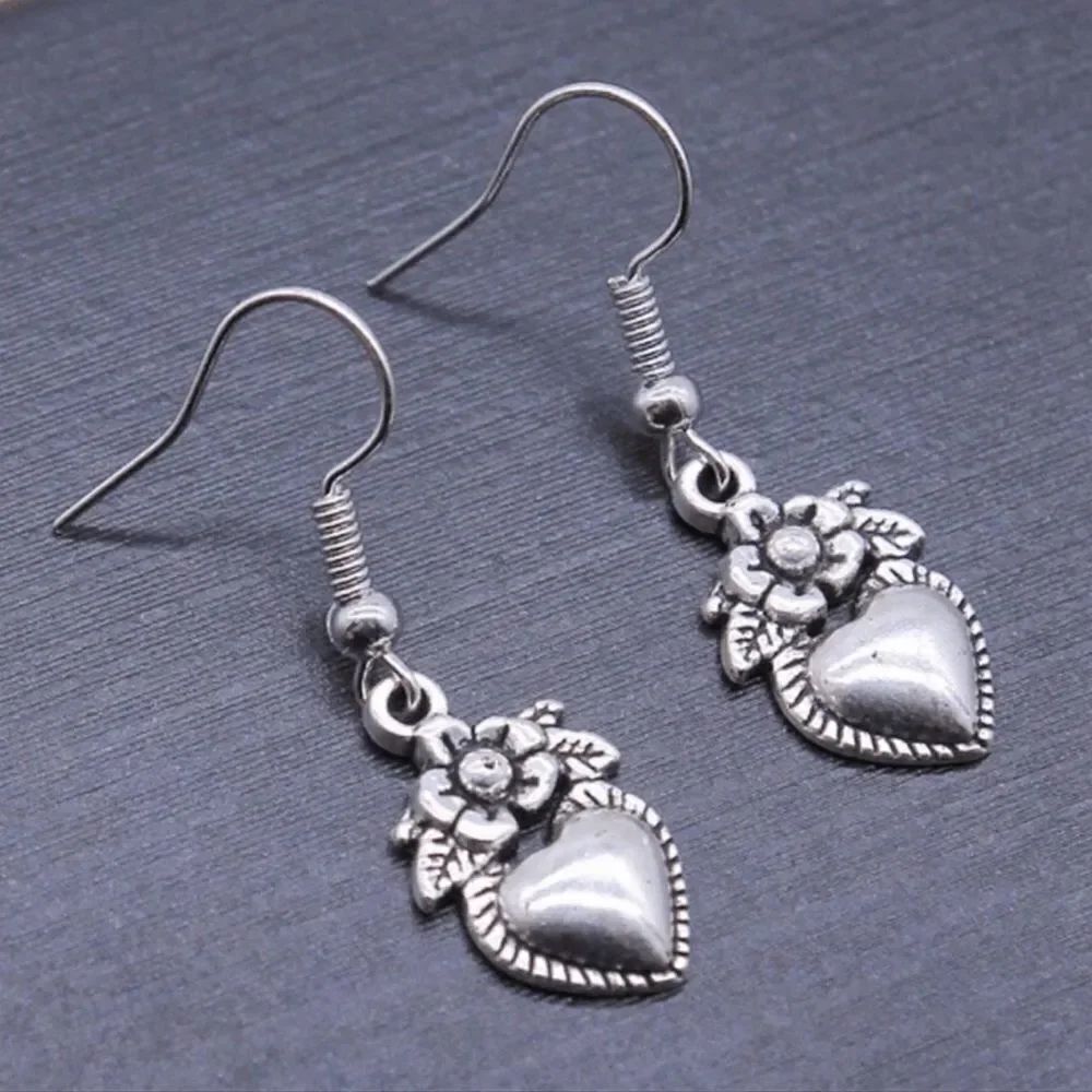 Heart Dangle Earrings S1259
